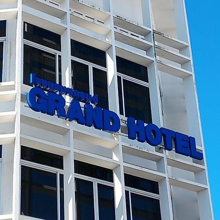 Grand Hotel Nakhon Phanom Extérieur photo
