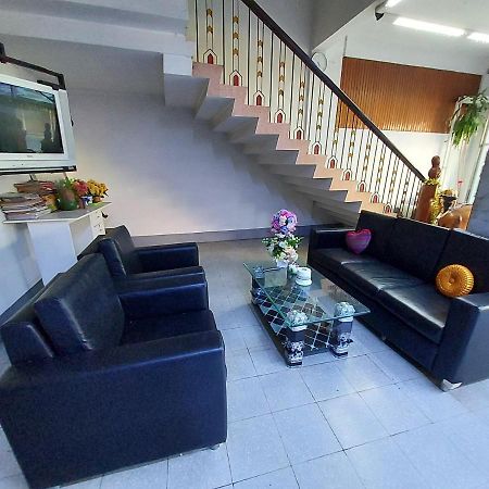 Grand Hotel Nakhon Phanom Extérieur photo